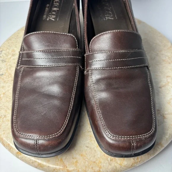 Aerology by Aerosoles Alexis Brown Leather Square Toe Block Heel Loafers 9M - Picture 6 of 10